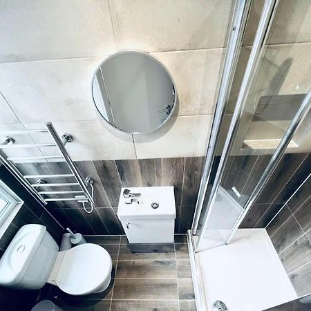 London South Charming Ensuite Look Like Hotel Designer Room Exteriör bild
