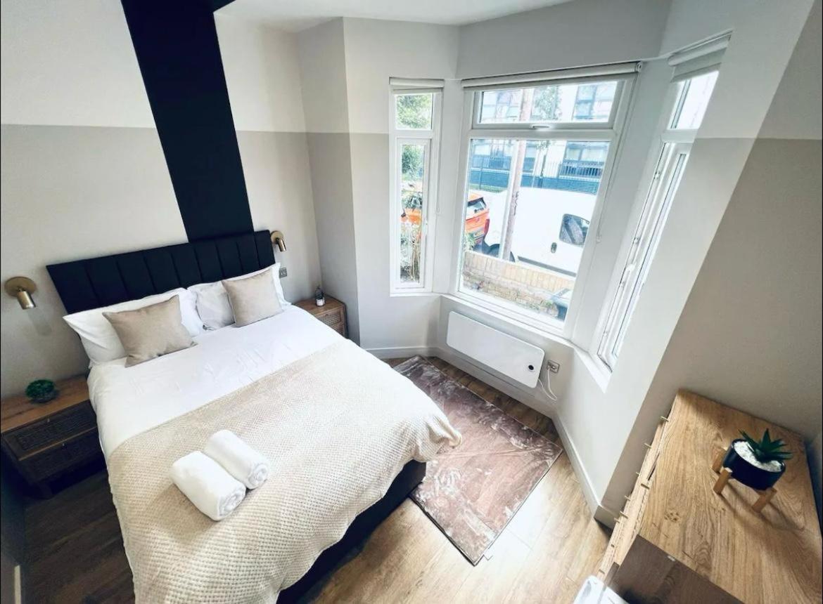 London South Charming Ensuite Look Like Hotel Designer Room Exteriör bild