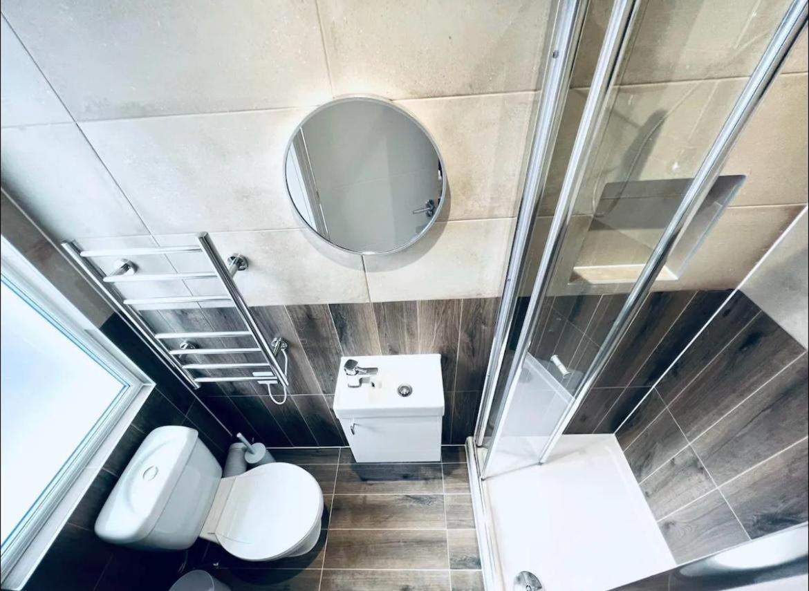 London South Charming Ensuite Look Like Hotel Designer Room Exteriör bild