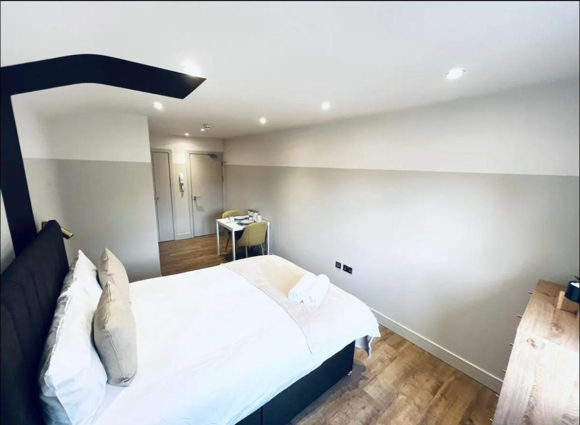 London South Charming Ensuite Look Like Hotel Designer Room Exteriör bild