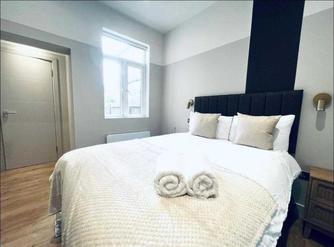 London South Charming Ensuite Look Like Hotel Designer Room Exteriör bild