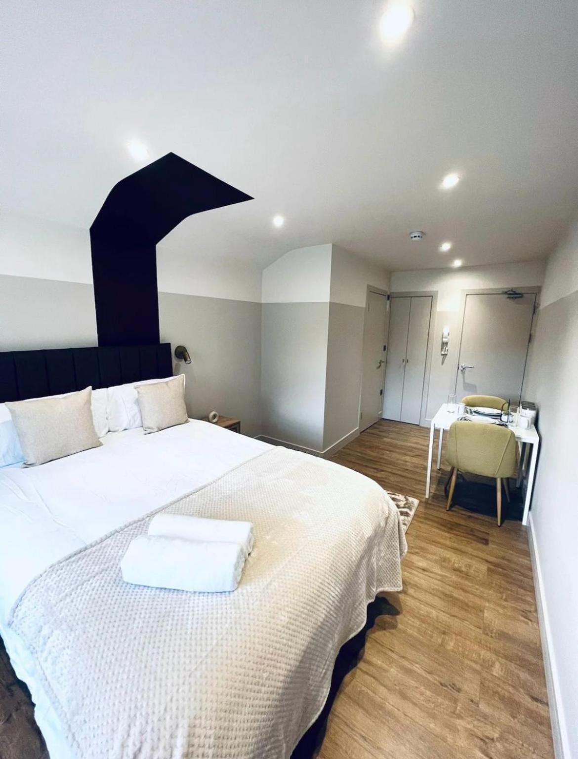 London South Charming Ensuite Look Like Hotel Designer Room Exteriör bild