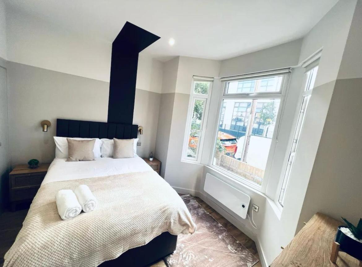 London South Charming Ensuite Look Like Hotel Designer Room Exteriör bild