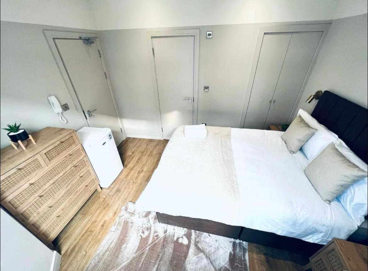 London South Charming Ensuite Look Like Hotel Designer Room Exteriör bild