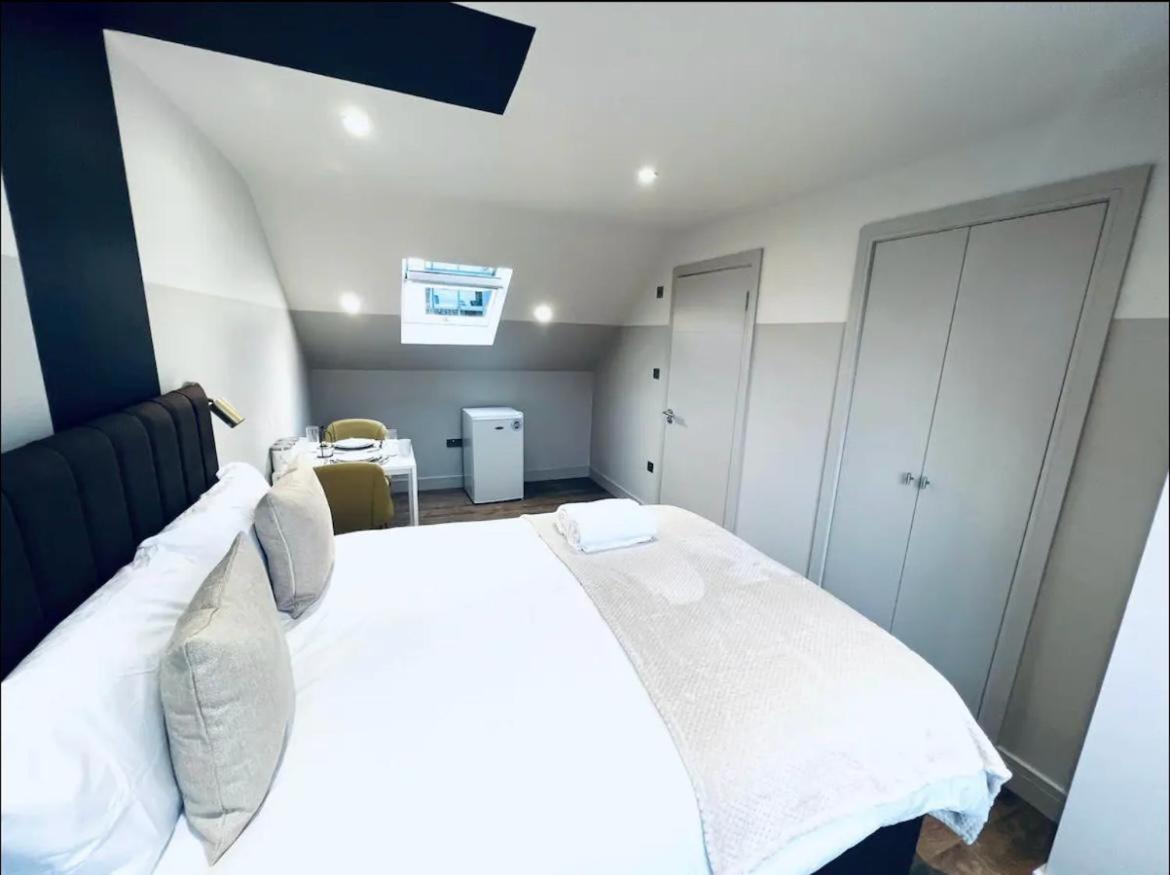 London South Charming Ensuite Look Like Hotel Designer Room Exteriör bild