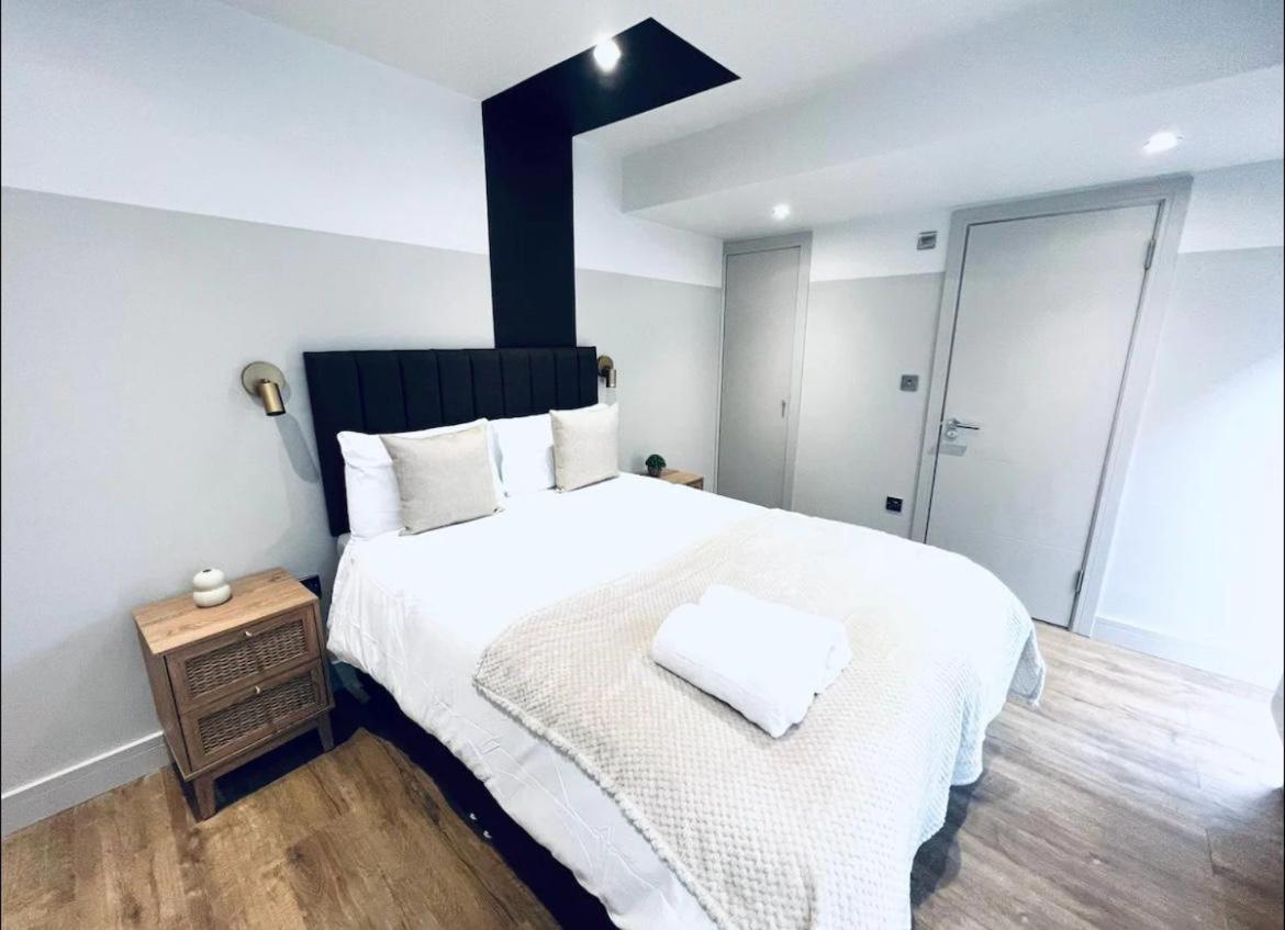 London South Charming Ensuite Look Like Hotel Designer Room Exteriör bild