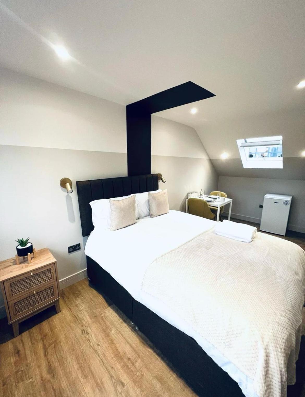 London South Charming Ensuite Look Like Hotel Designer Room Exteriör bild